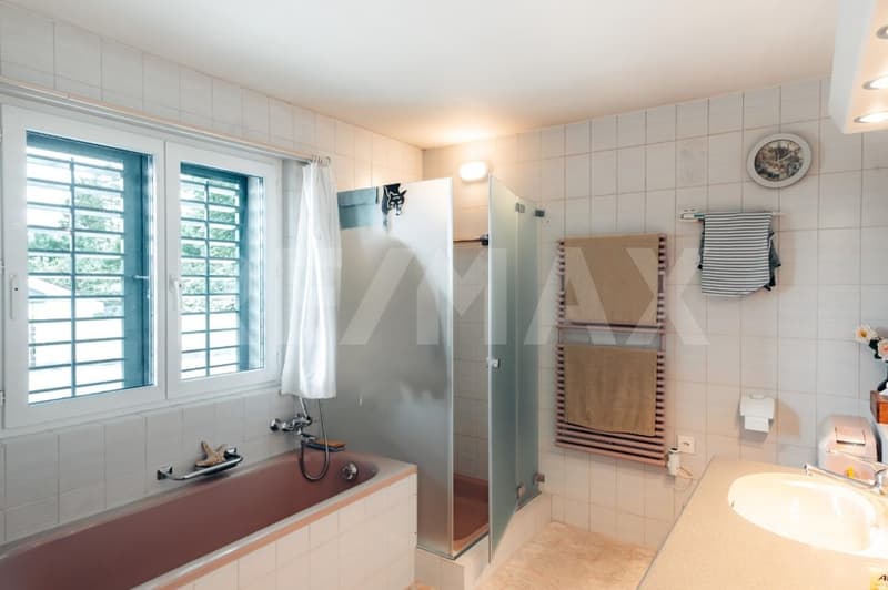 Detached single-family house with spacious plot for sale with 10-year right of residence (10)
