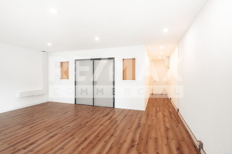 Acheter plutôt que louer - local commercial de 70m² NF - rénové et disponible immédiatement (4)