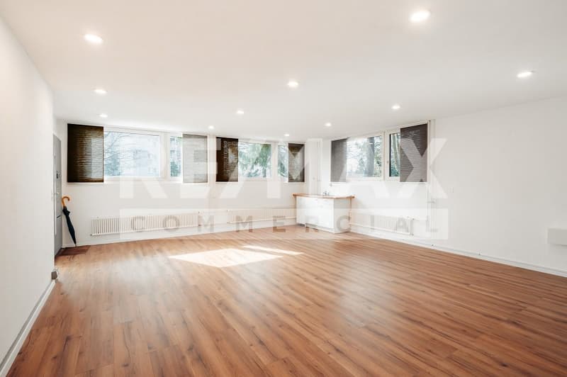 Acheter plutôt que louer - local commercial de 70m² NF - rénové et disponible immédiatement (3)