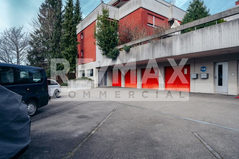 Acheter plutôt que louer - local commercial de 70m² NF - rénové et disponible immédiatement (9)