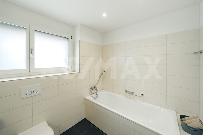 Moderne 4.5-Zimmer-Terrassenwohnung mit hochwertigem Ausbau ideal für Familien (13)