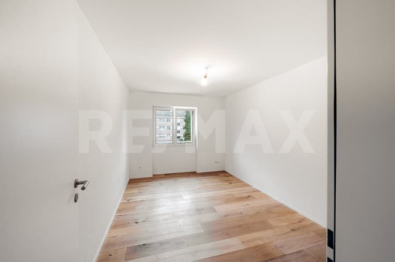 Appartamento moderno 4.5 locali con 134 m² e ampio balcone, ristrutturato, situato nel centro di Kloten (11)