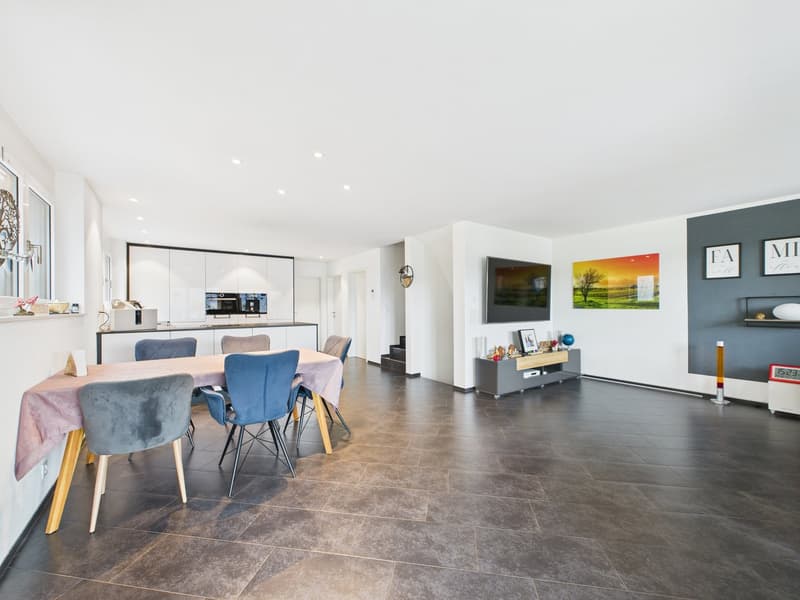 Exclusive semi-detached house with a far-reaching view over the national border (16)