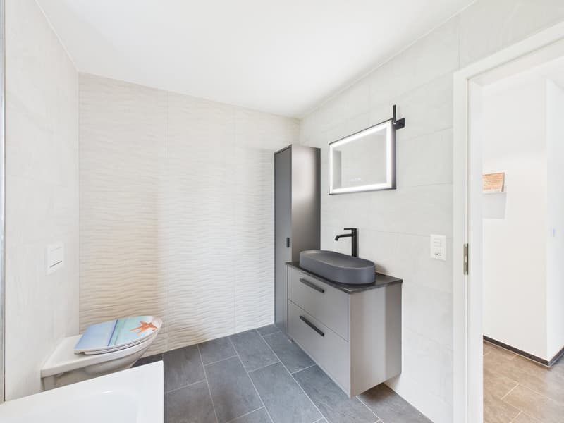 Exclusive semi-detached house with a far-reaching view over the national border (8)