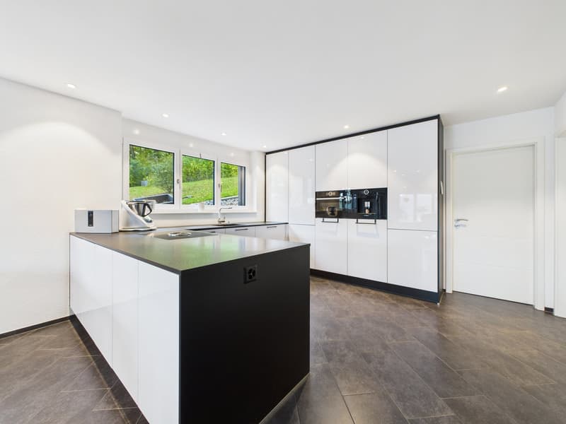 Exclusive semi-detached house with a far-reaching view over the national border (12)