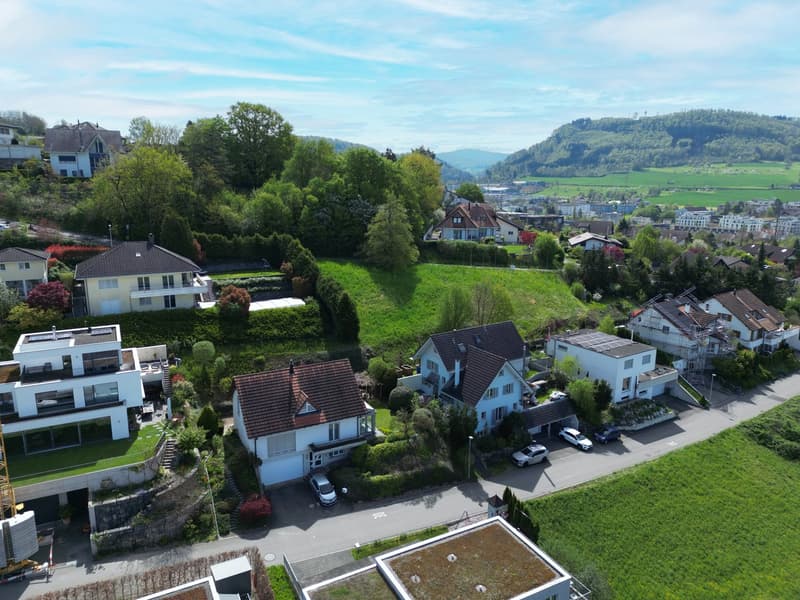 Exclusive hillside location in Frick – 646 m² building land with a view (2)