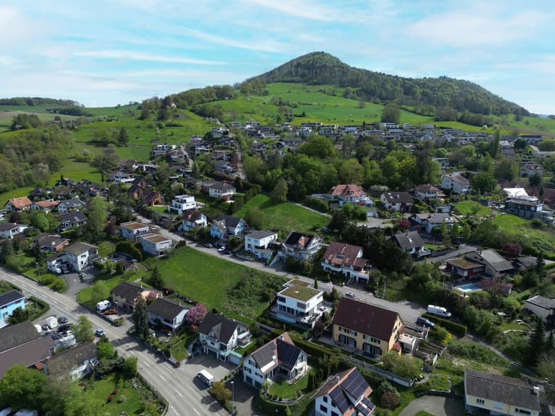 Exclusive hillside location in Frick – 646 m² building land with a view (3)