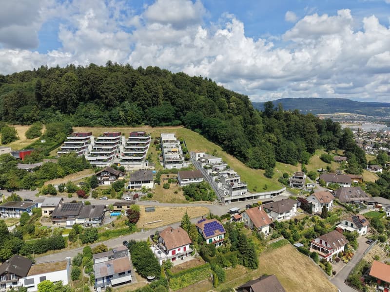 Exclusive terrace apartment with unobstructable far-reaching views (23)