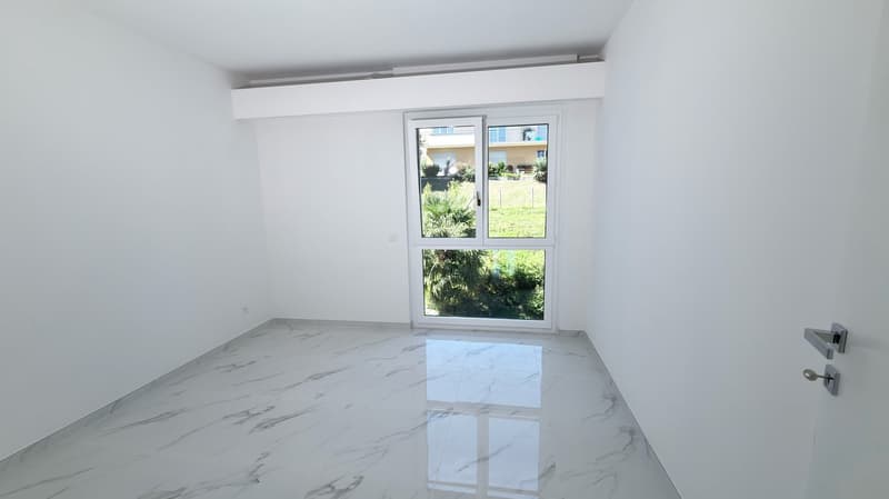 Lugano-Breganzona: elegante 3.5 locali di 105 m², ristrutturato a nuovo con terrazzo (14)