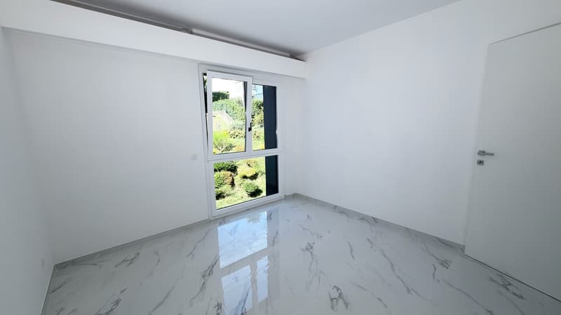 Lugano-Breganzona: elegante 3.5 locali di 105 m², ristrutturato a nuovo con terrazzo (15)