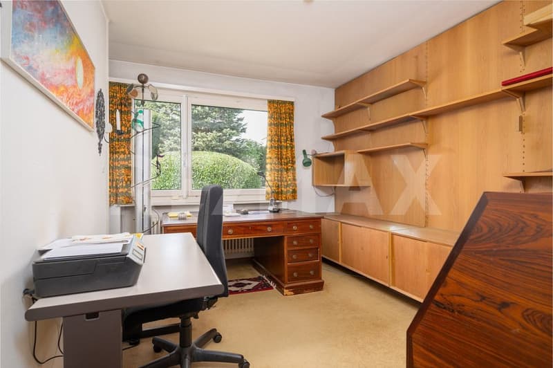 Detached 6.5-room single-family house with large garden and plenty of light (6)