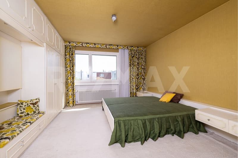 Detached 6.5-room single-family house with large garden and plenty of light (7)