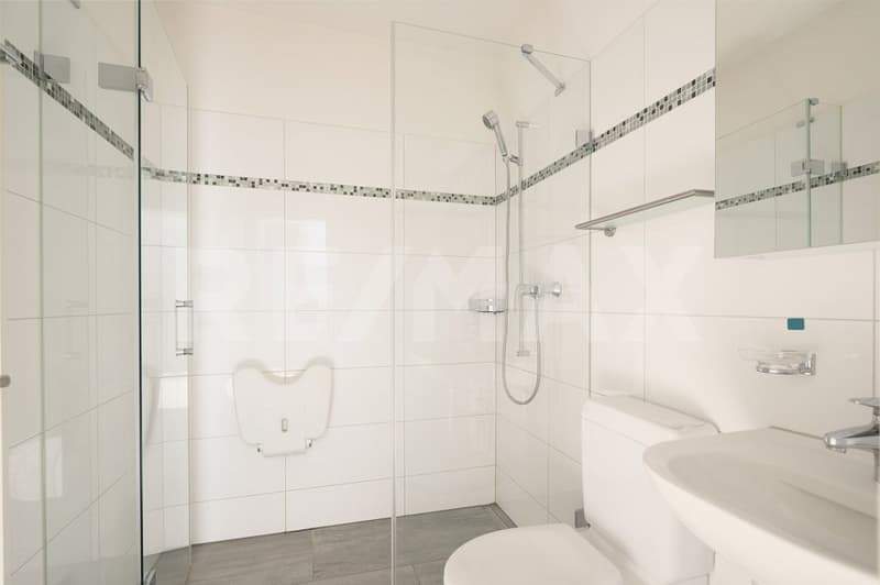 Exklusive Terrassenwohnung mit Panorama-Aussenbereich und höchstem Wohnkomfort (7)