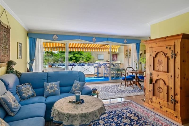 Mediterrane Eleganz mit Pool und sonniger Terrasse im Herzen an der Cote d'Azur (2)