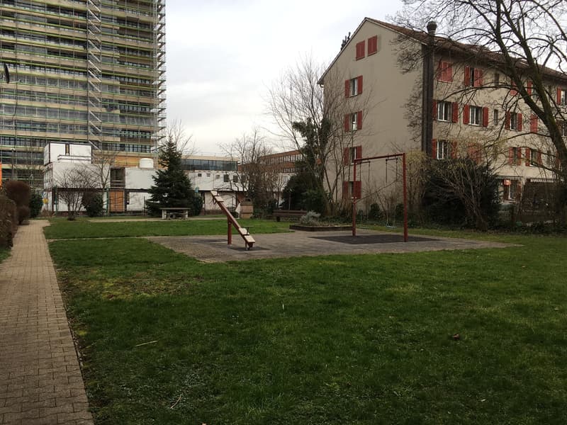 Appartamento modernizzato con vicinanza alla stazione ferroviaria di prima classe (9)