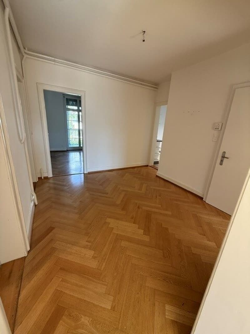 Entrée-Vorplatz.jpg