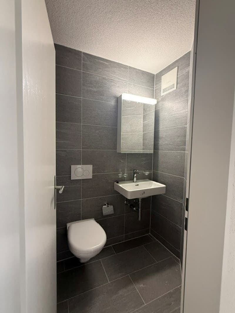 sep. WC mit Dusche.png