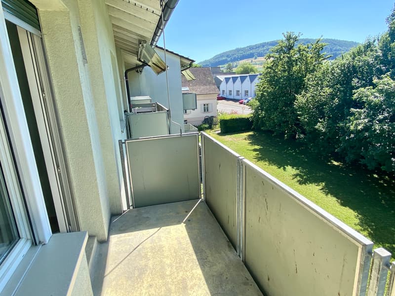 Schöne 3-Zimmer-Wohnung mit Balkon an ruhiger Lage (3)