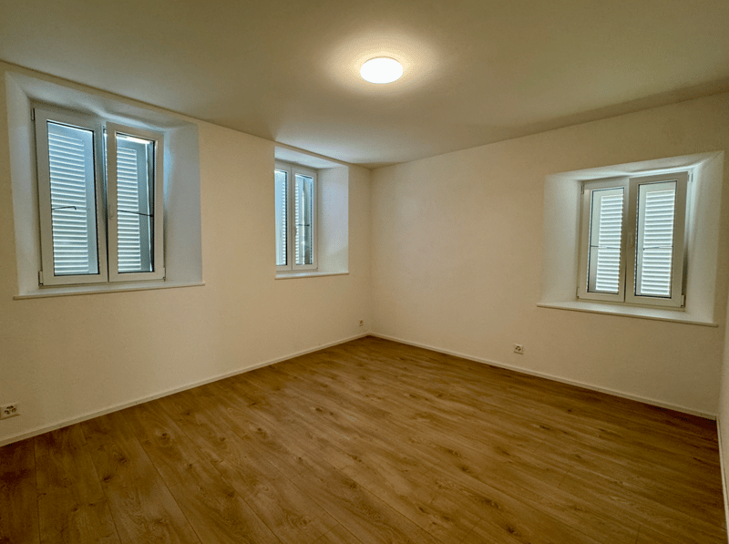 Charmanter Apartment mit 4,5 Zimmern und Garten in Lucens (10)