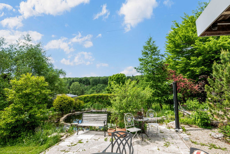 Casa ecologica con 7 locali, piscina e grande giardino a Losanna (6)