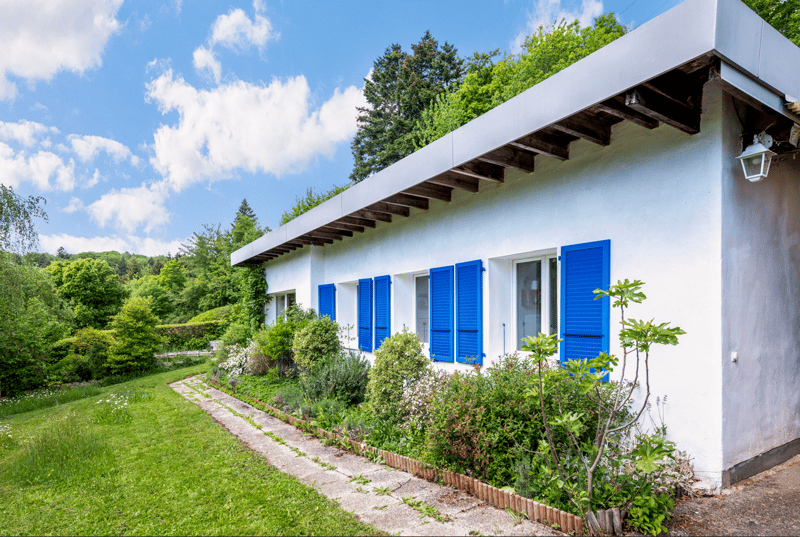 Casa ecologica con 7 locali, piscina e grande giardino a Losanna (3)