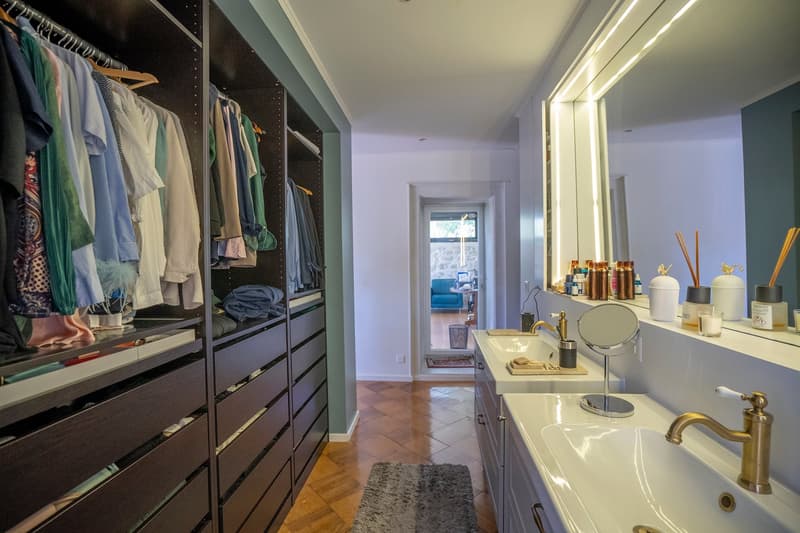 Exceptional master house, entirely renovated (9)