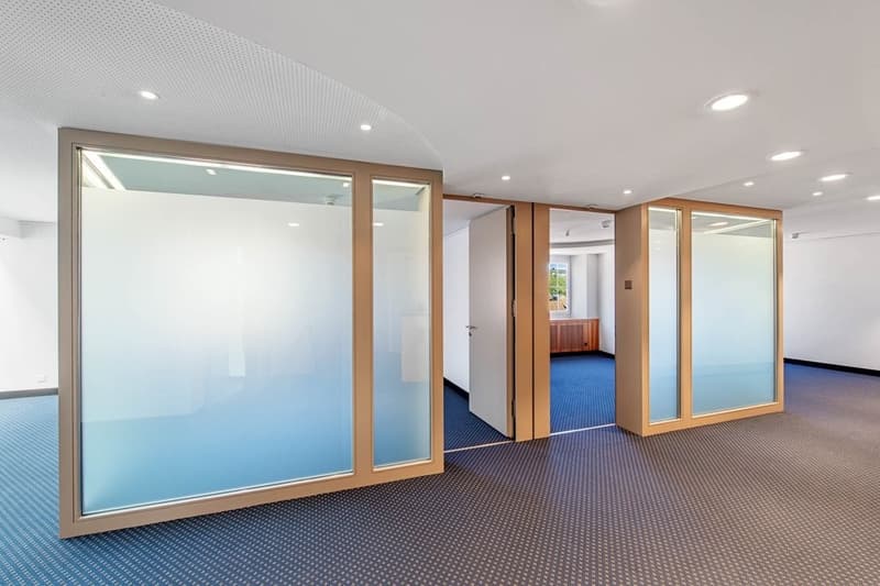 Büro / Sitzungszimmer