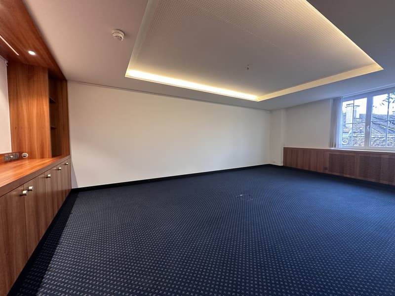 Spazio ufficio ristrutturato di alta qualità al Fronwagplatz (12)