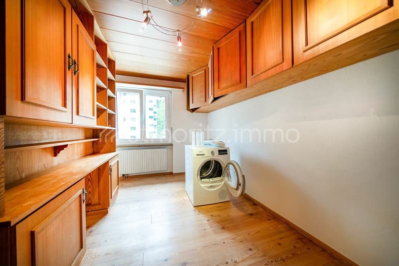 Chesa Ova Cotschna - Exklusive 4.5 Zimmer Wohnung im 8. Stock (9)