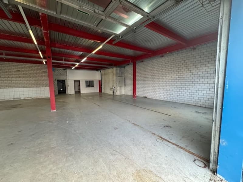 Gewerbe-/Retailfläche an der Industrie Nord 15 in Sins (4)