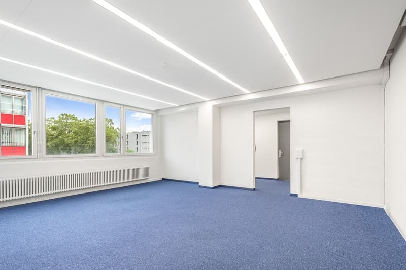 Fertig ausgebaute Bürofläche sofort bezugsbereit (10)