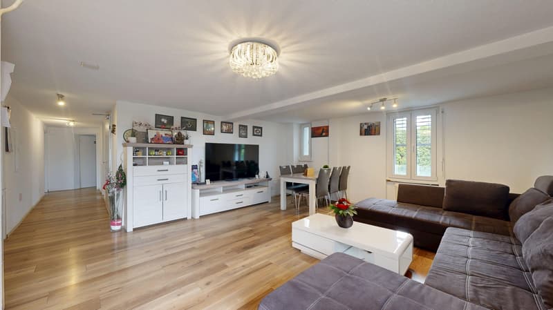 5.5 Zimmerwohnung EG, Staatsstr. 133