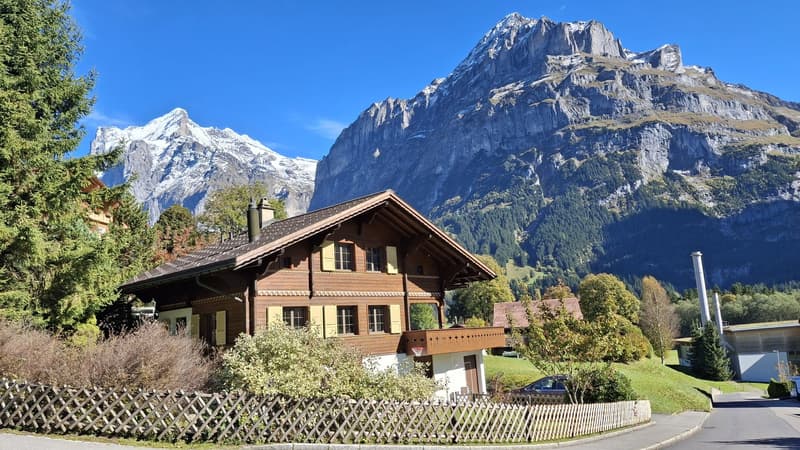 Charming single-family house with mountain view in Grindelwald (1)