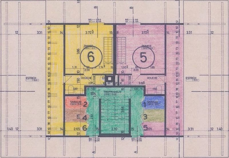 Grundriss Dachgeschoss (gelb markierte Wohnung)