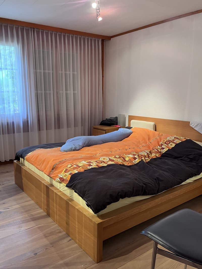 Idyllisch gelegenes Zweifamilienhaus in Grindelwald (6)