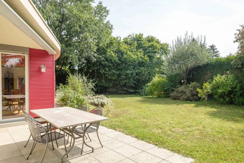 Exclusive: Beautiful individual villa in absolute calm (12)