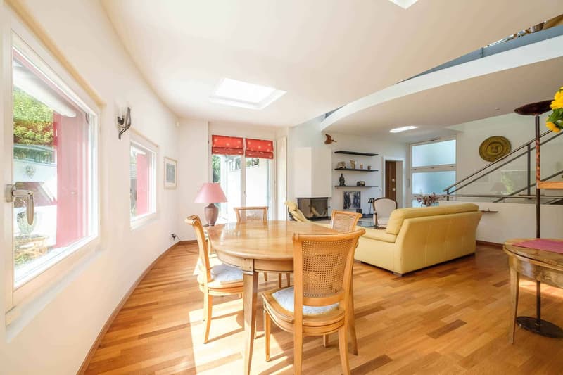 Exclusive: Beautiful individual villa in absolute calm (4)