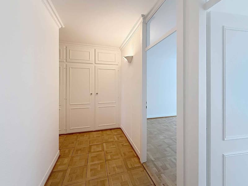 Beautiful renovated apartment in a quiet location, close to Parc Bertrand (3)