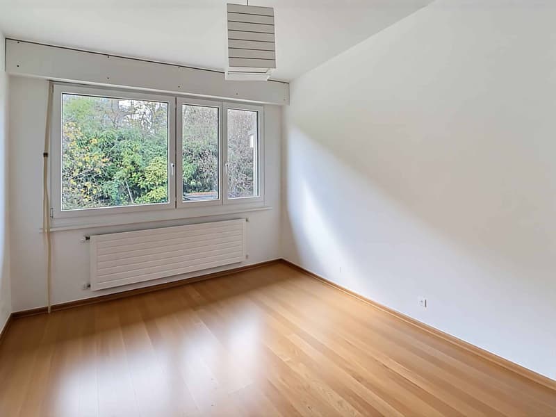 Exclusive  Charming single-storey family villa in absolute calm (7)