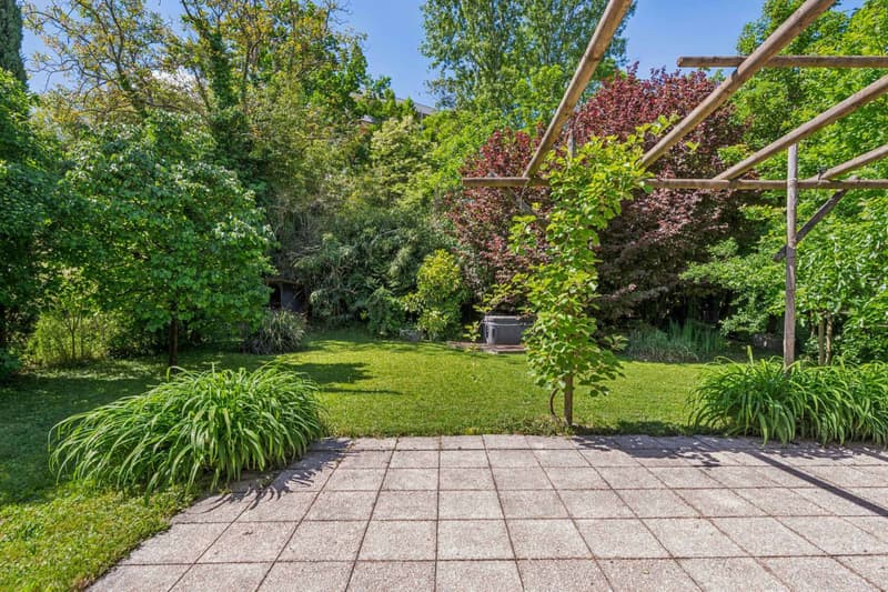 Exclusive  Charming single-storey family villa in absolute calm (8)