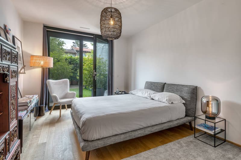 EXCLUSIVE - 5-bedroom duplex with terraces, gardens, and lake view (7)