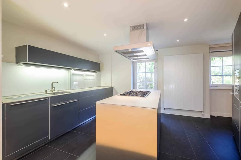 Beautiful village house with garden in PPE (4)