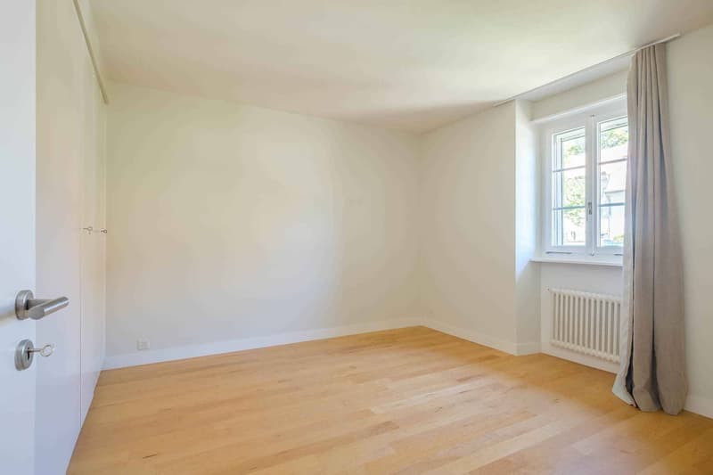Beautiful village house with garden in PPE (7)
