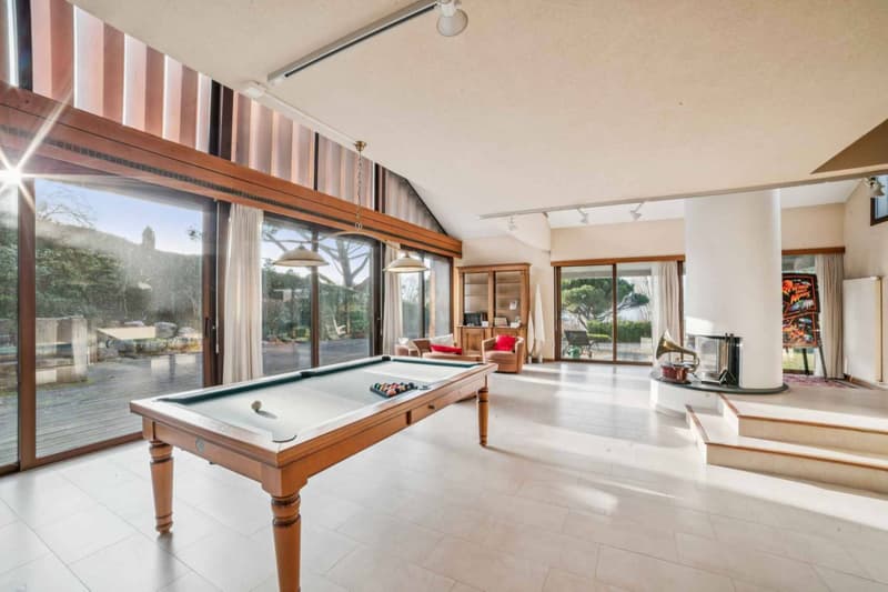 Villa di architetto con bella vista e accesso privato al lago (5)