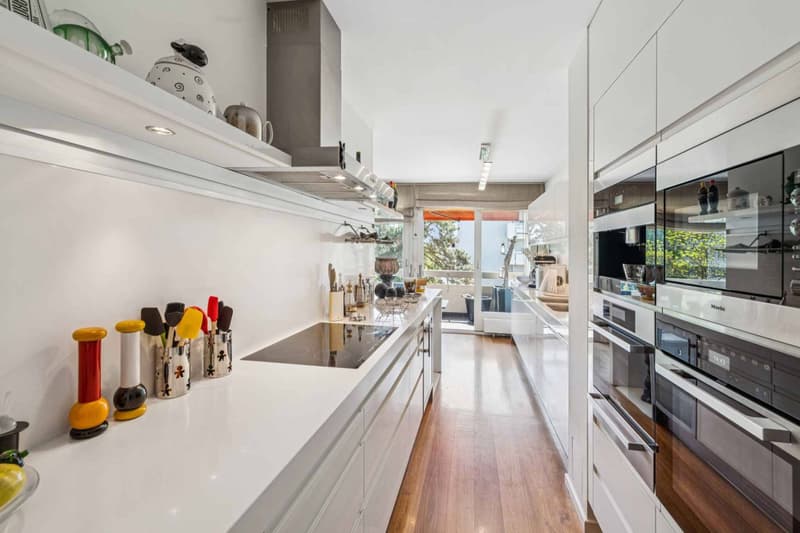 Exclusive! Beautiful through apartment on a high floor (5)
