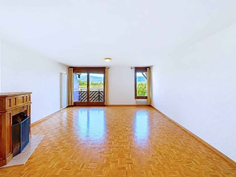 Exclusive: 4-room duplex with balconies (3)
