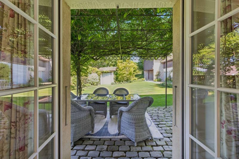 Magnificent village house in an idyllic setting and absolute calm (8)