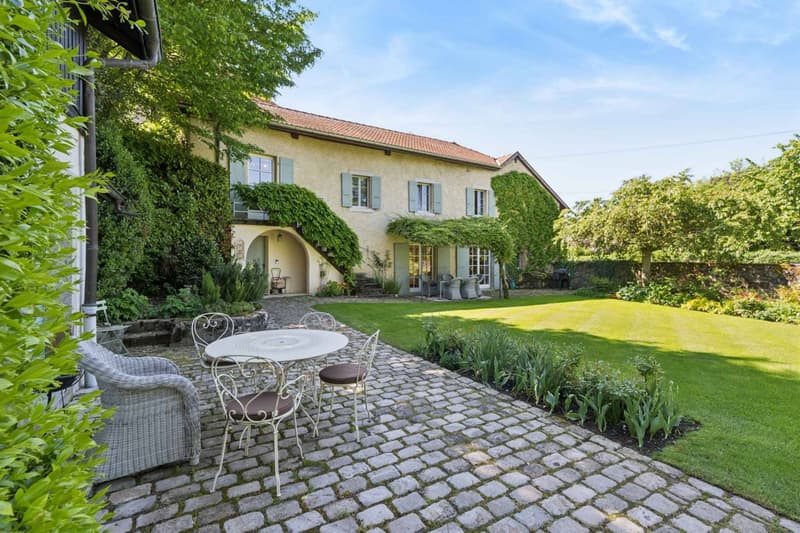 Magnificent village house in an idyllic setting and absolute calm (1)