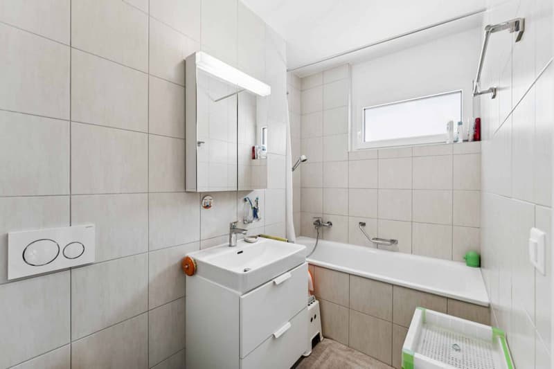 Exclusive! CASATAX! Beautiful 4-room corner apartment, absolutely quiet (8)