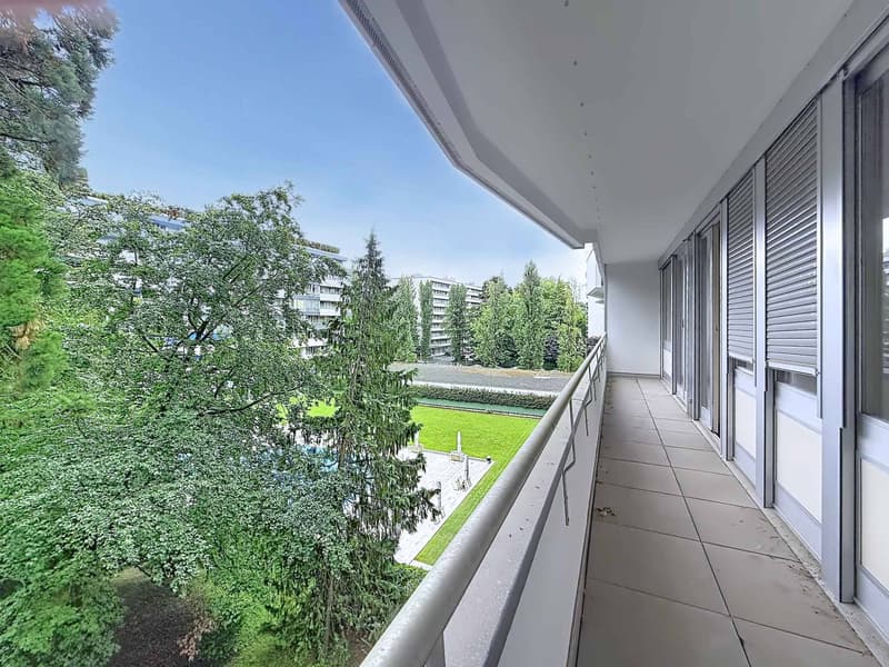 Superbe appartement traversant de 5 pièces à Florissant (2)